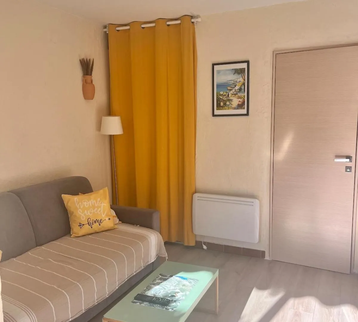 Studio Climatise Avec Entree Privee- 5 Min Des Plages, Sur Les Hauteurs De Cavalaire