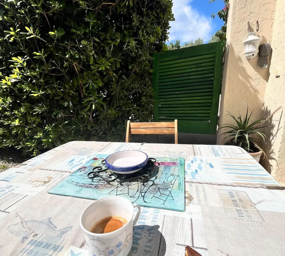 Studio Climatise Avec Entree Privee- 5 Min Des Plages, Sur Les Hauteurs De Cavalaire 0*, Cavalaire-sur-Mer