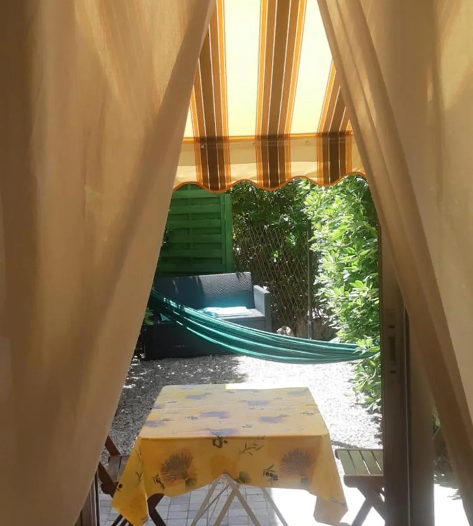 Studio Climatise Avec Entree Privee- 5 Min Des Plages, Sur Les Hauteurs De Cavalaire Cavalaire-sur-Mer